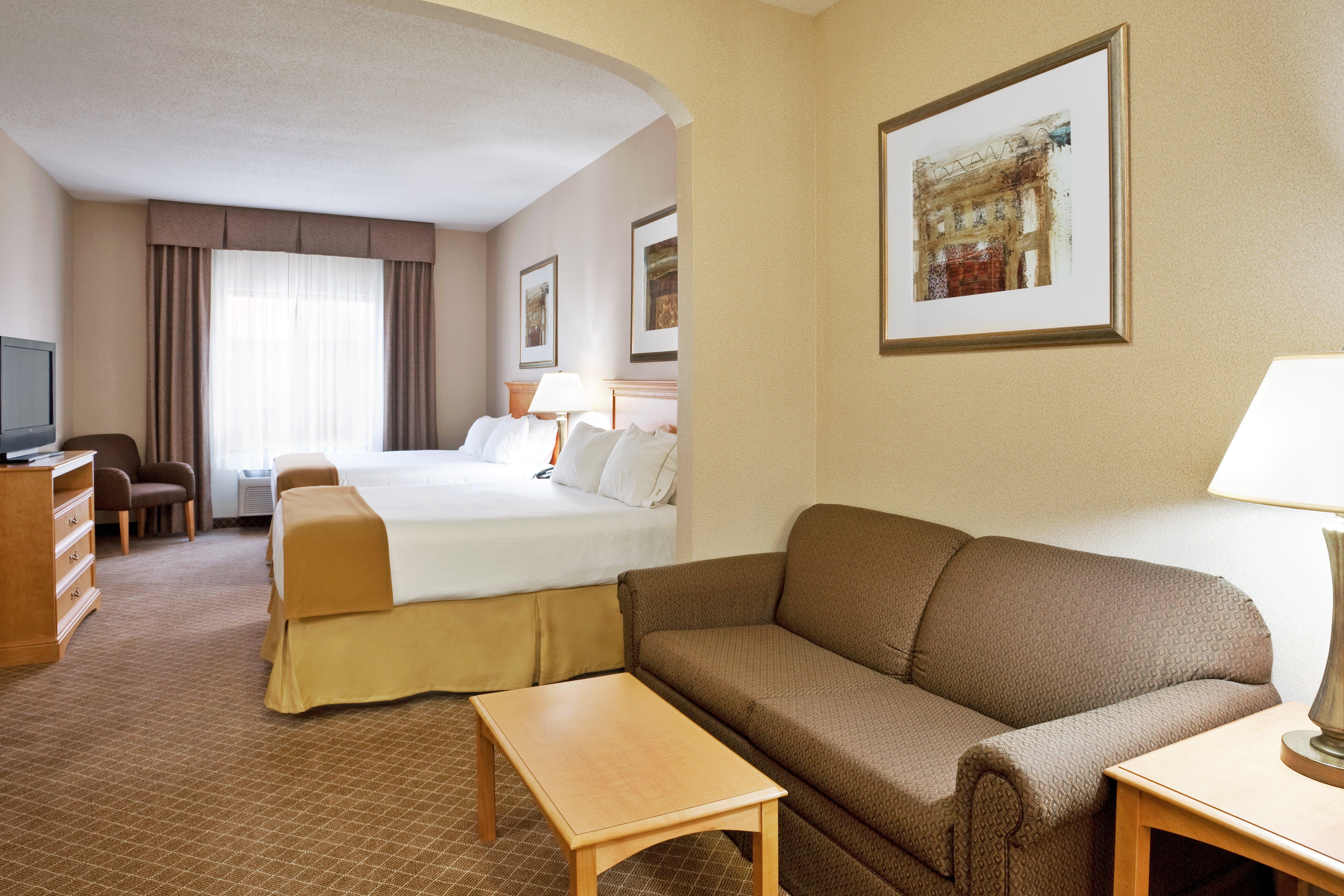 Holiday Inn Express Hotel & Suites Chesterfield - Selfridge Area By Ihg Екстериор снимка