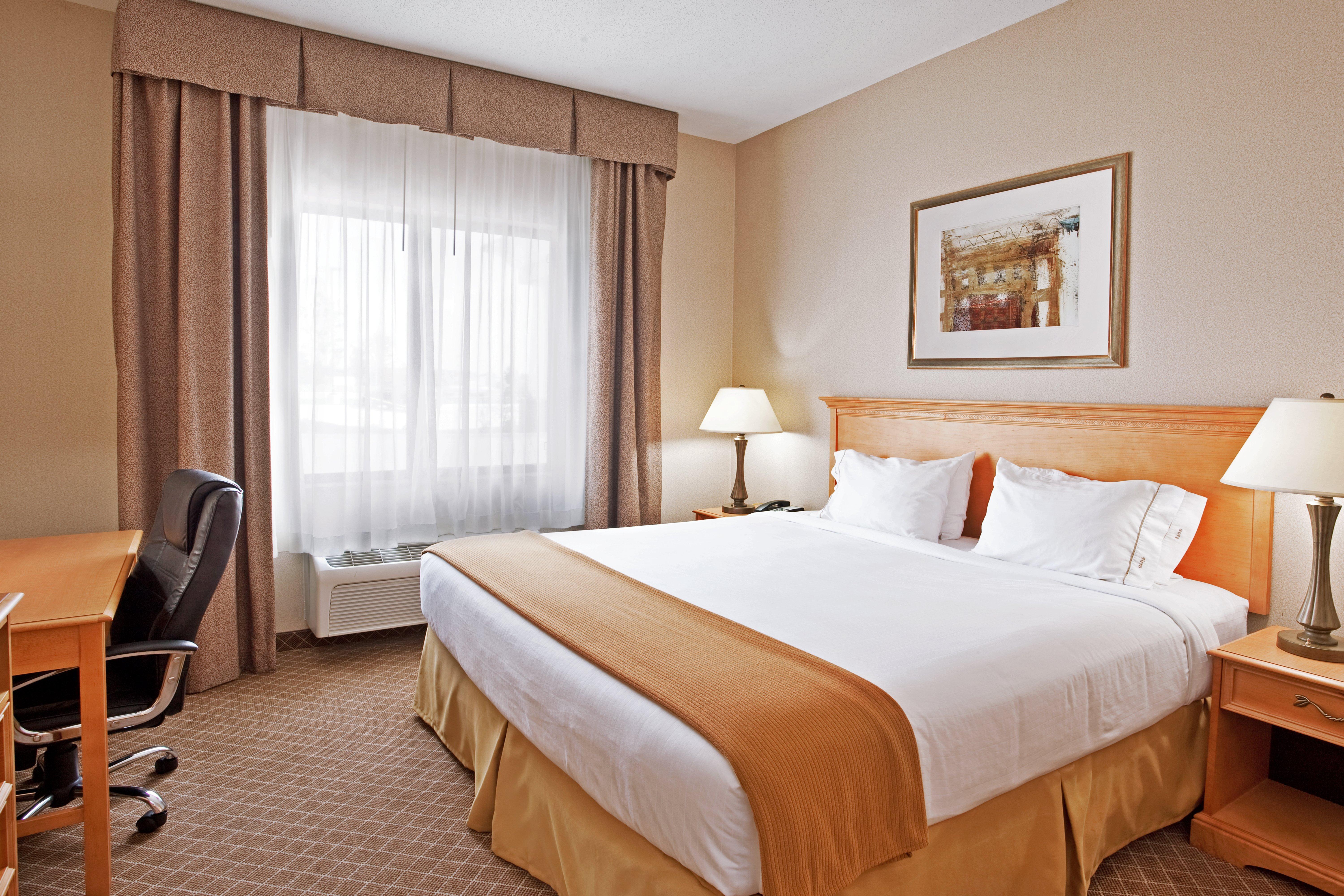 Holiday Inn Express Hotel & Suites Chesterfield - Selfridge Area By Ihg Екстериор снимка