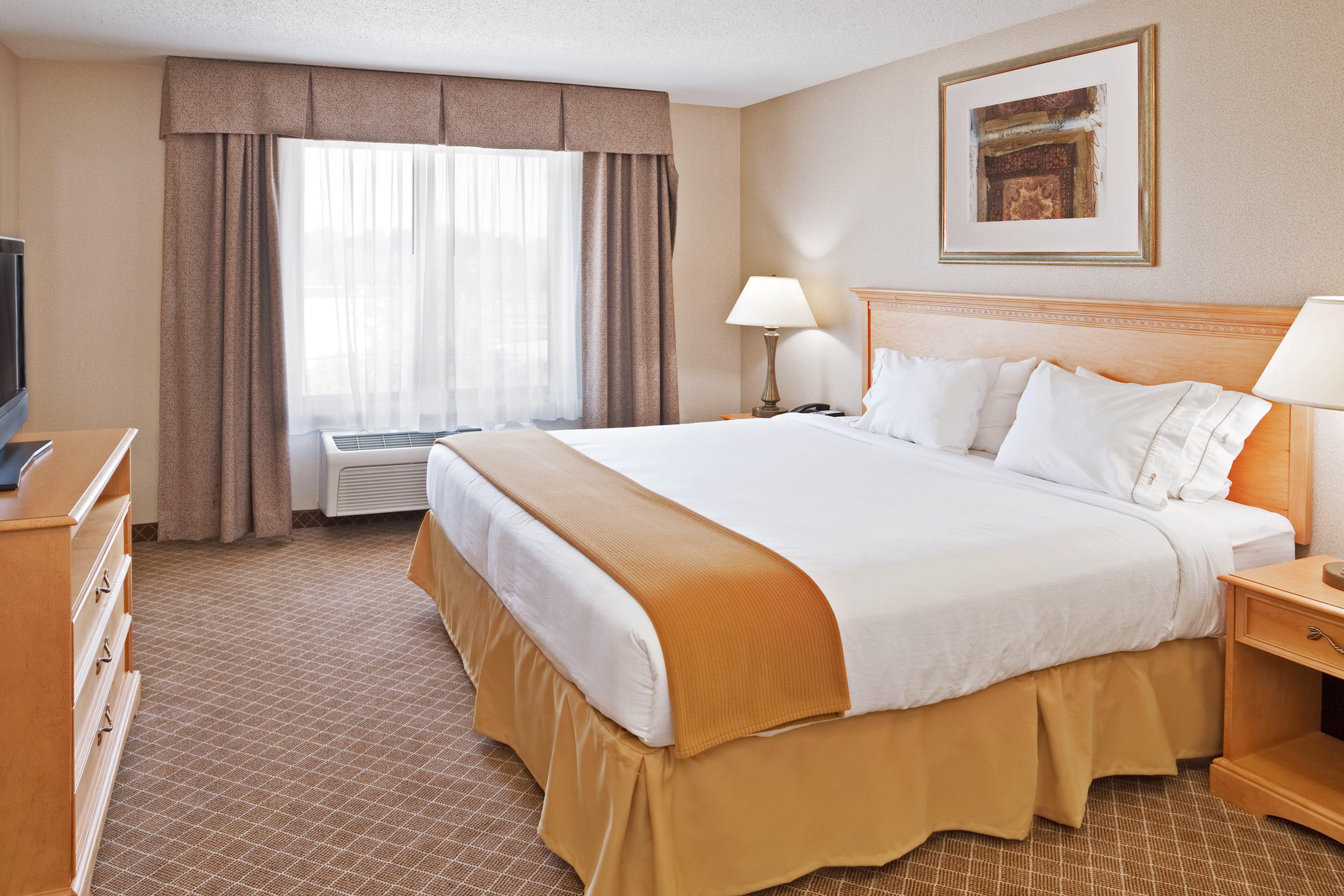 Holiday Inn Express Hotel & Suites Chesterfield - Selfridge Area By Ihg Екстериор снимка