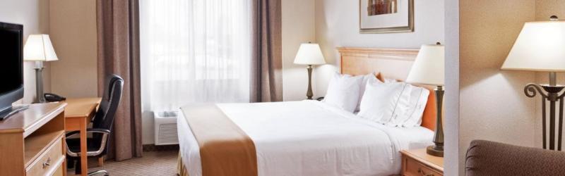 Holiday Inn Express Hotel & Suites Chesterfield - Selfridge Area By Ihg Екстериор снимка
