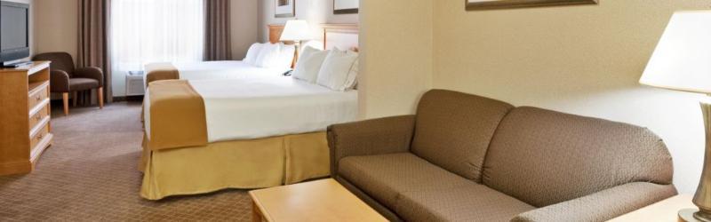 Holiday Inn Express Hotel & Suites Chesterfield - Selfridge Area By Ihg Екстериор снимка